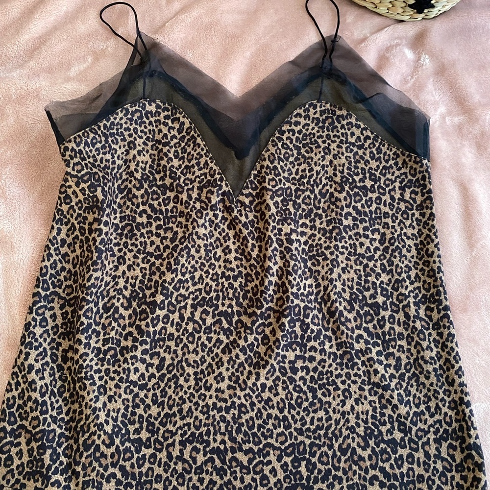 Spaghetti strap with leopard printed